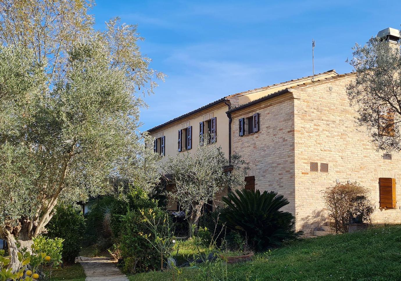 Hotel Le Residenze Degli Ulivi Campofilone Esterno foto